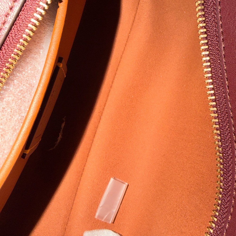 Coach Empire Carryall Bag 34 - Picture 8 of 10